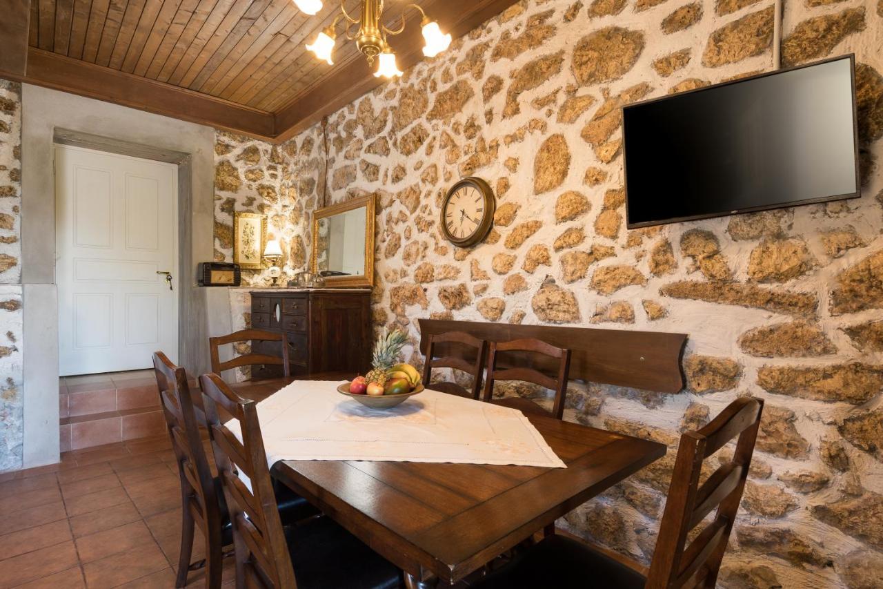 Agallis Corfu Case de vacanță Sokrákion