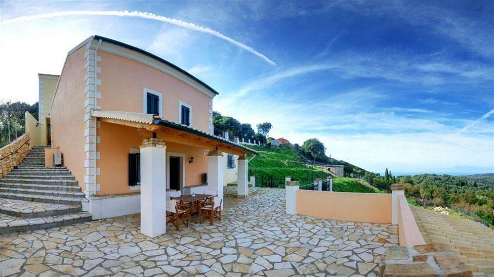 Agallis Corfu * Sokrákion